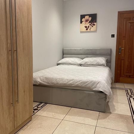 North London Studio Apartment エクステリア 写真