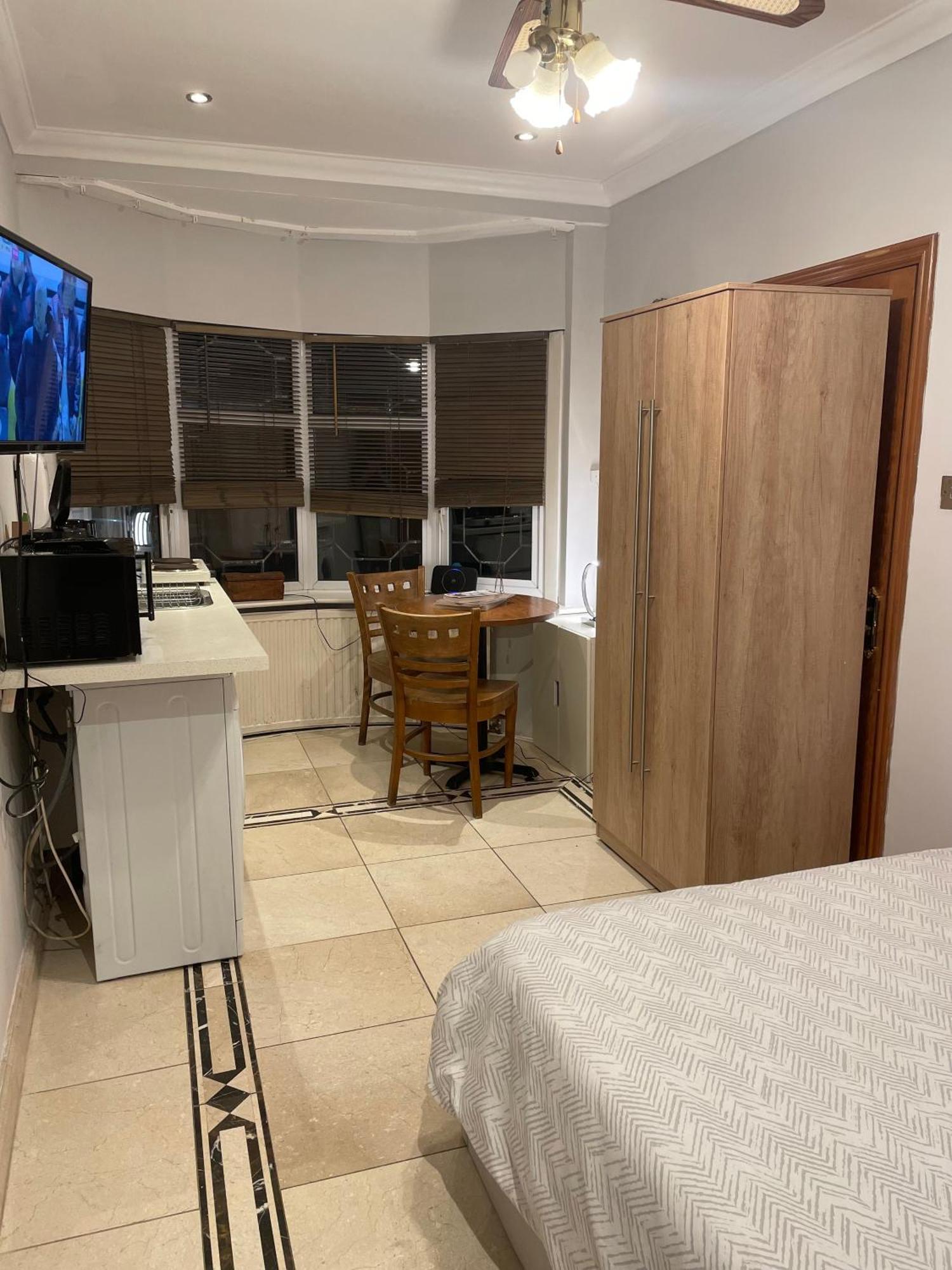 North London Studio Apartment エクステリア 写真